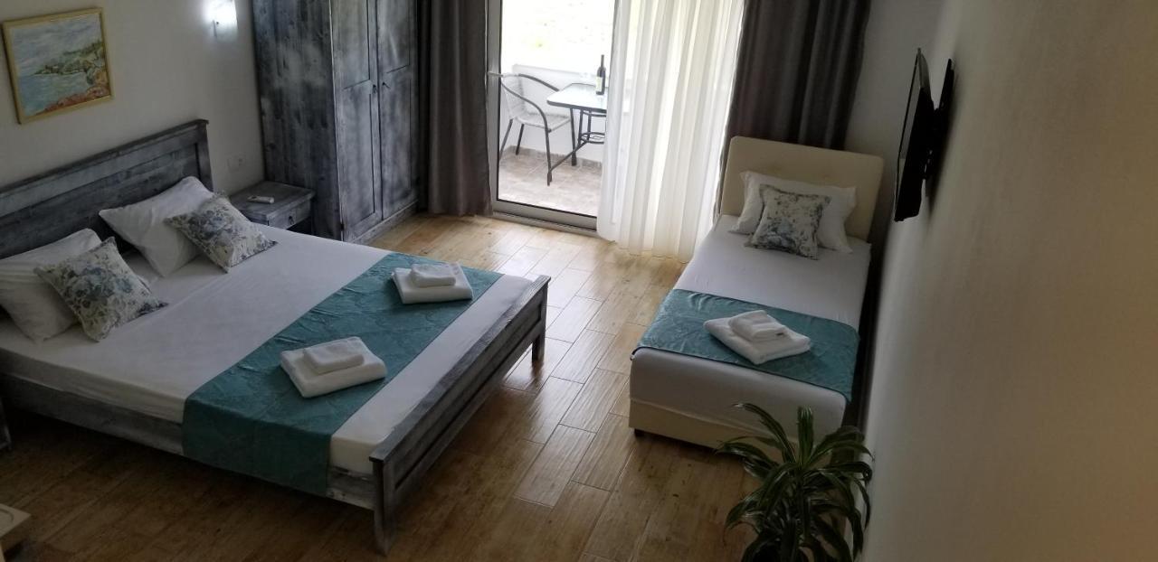 Riviera Inn Apartments Ulcinj Eksteriør billede