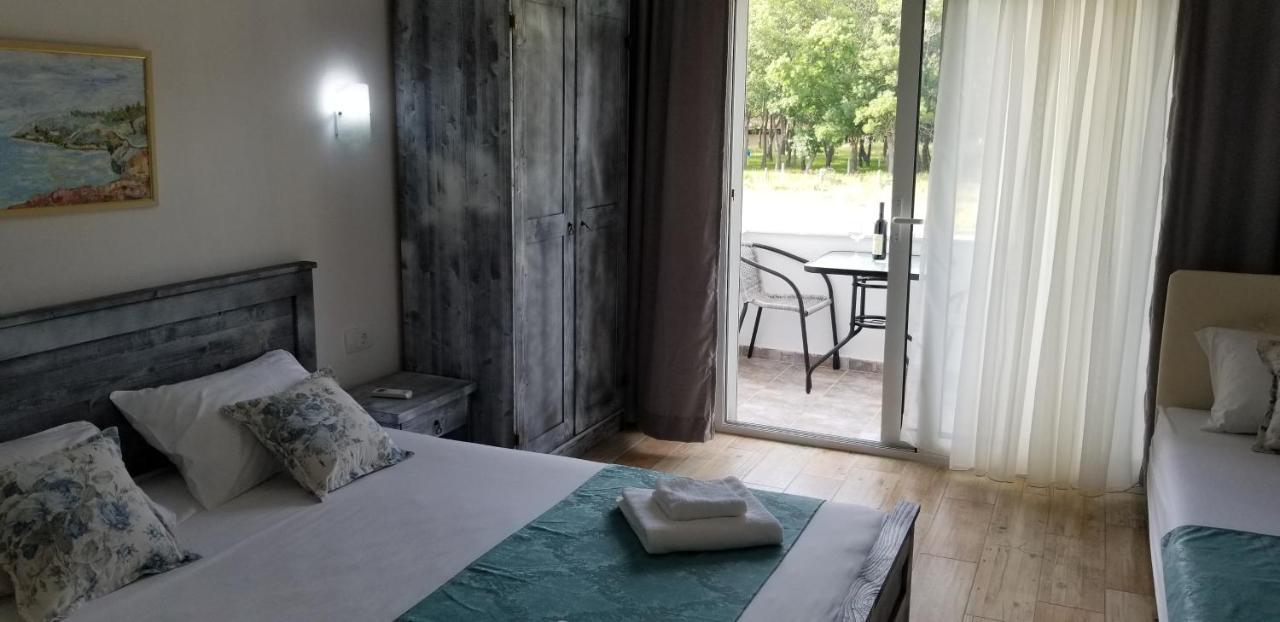 Riviera Inn Apartments Ulcinj Eksteriør billede