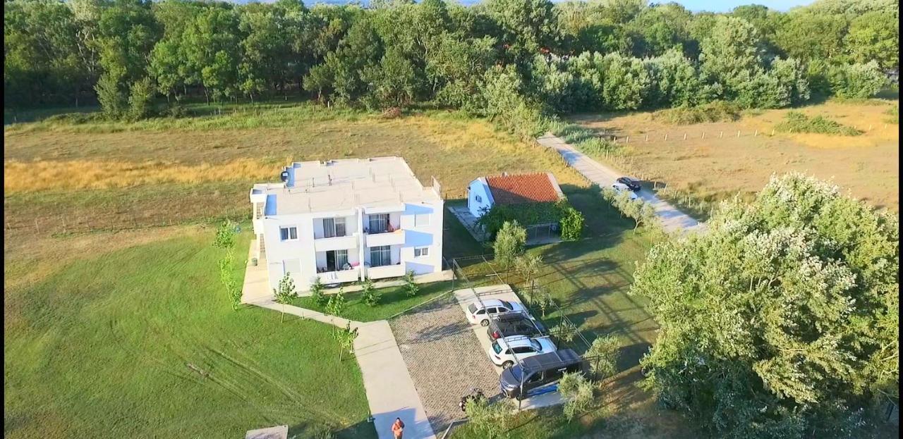 Riviera Inn Apartments Ulcinj Eksteriør billede